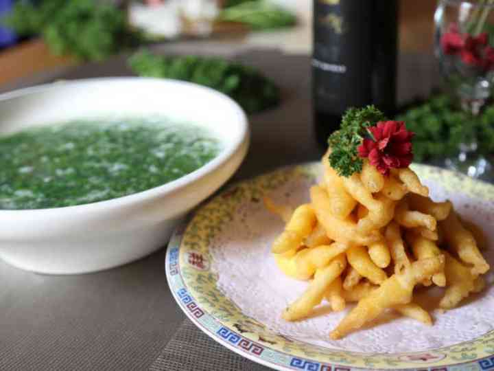 阿胶荠菜银鱼羹
